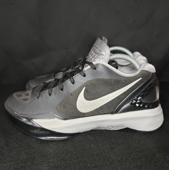 COPY - Nike Volley Zoom Hyperspike Sneakers - Picture 3 of 8